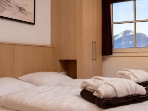 Apartment Mountain Resort C15 by Interhome