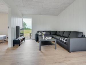 Holiday Home Vanna - 1-2km from the sea by Interhome