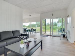 Holiday Home Vanna - 1-2km from the sea by Interhome