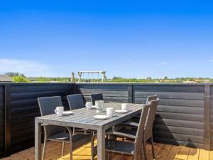 Holiday Home Elenore - 900m from the sea by Interhome