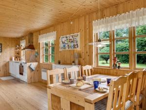 Holiday Home Rikhard - 75m from the sea by Interhome