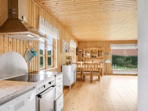 Holiday Home Rikhard - 75m from the sea by Interhome