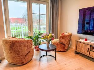 Apartment Whispering Waves with parking & terrace by Interhome