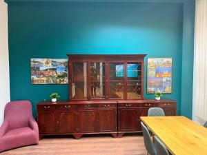 Cozy Central Two-Bedroom Apartment