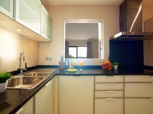 Apartment Pine Hills Jade by Interhome