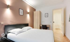 Magnifique Appartement - 3 BR-Arc de Triomphe