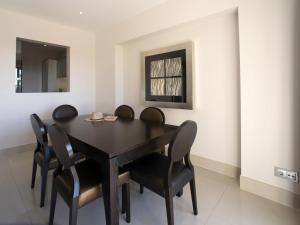 Apartment Pine Hills Jade by Interhome