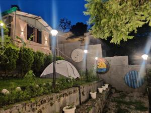 lake & woods-a boutique lakeview property