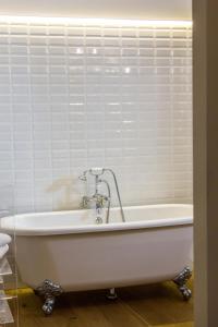 Apartment Waldhotel Fletschhorn Saas-Fee by Interhome