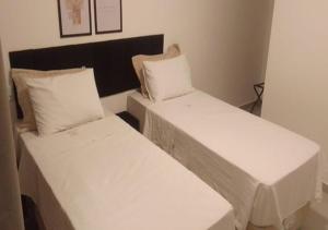 Hotel Rosa da Ilha Guaruja - 80m do mar, 02 piscinas, sala de jogos, brinquedão de percurso para crianças