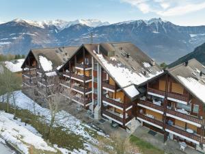 Apartment Les Thermalies 202 by Interhome