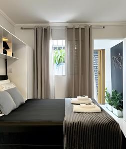 Casa independente perto do Metrô, USP e Acadepol