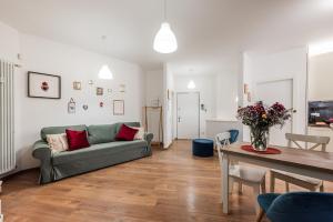 tHE Botanical Court - Secret Patio in Porta Venezia