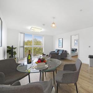 Stylish 2 Bed Apartment - Netflix - City Centre - JQ 306H