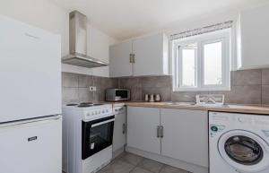 XL modern 1 bedroom apartment