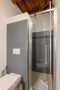 Garibaldi Suite - 7sundays