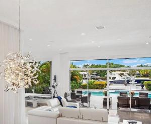 Comfortable Three Bedroom Riverside Home with Outdoor Living