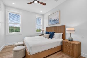 43 Seacroft - Luxury Home in 30A — Sleeps 46, Perfect for Large Groups & Beach Getaways