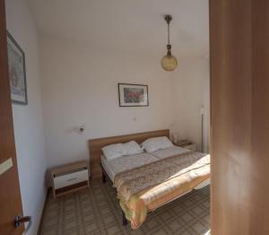 Flat in building with lift 250m from the sea