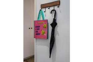 Hum104| Quarto e sala no coração do Leblon