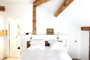 Ganneron - CI - Welcoming studio for 2p - Paris 18