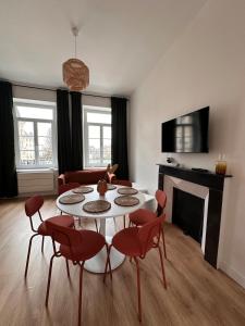 Appartement Luna 8p Vue Hôtel de Ville Charleville