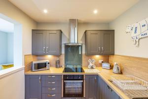 Thistle Lodge 22 with Hot Tub