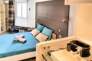 Apartment with terrace and views of the Pyrenees