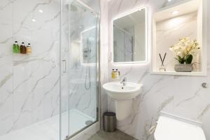 Wild Roses Serviced Apartments - Canary Wharf Penthouse