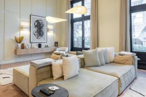 Luxurious 4 Bedroom Amsterdam House with Garden and City Views