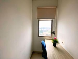 Springwood At By LiviRooms Tangerang