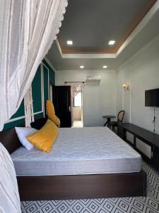 Grand World Beach House