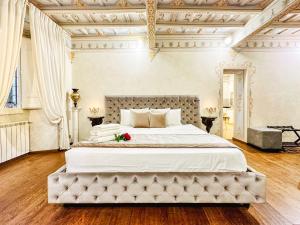 Luxury Apartment in Heart of Rome, Perfect for Families and Couples