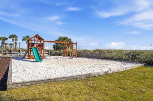 100A - 1BR1 Bath at Seaspray Condos on Okaloosa Island, Fort Walton Beach, Fl