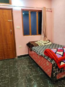 OAKLA HOMESTAY Chopta Valley