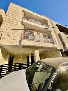 ZenRoofs - 3 BHK Flat