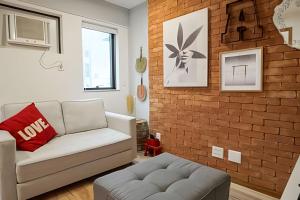 Mar503| Flat na quadra da praia do Leblon