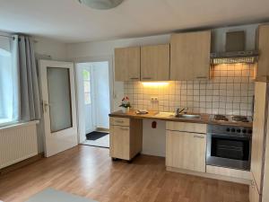 Yellow House Apartments - Top 5