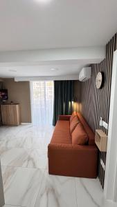 Las Americas 200A apartment