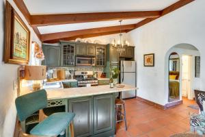 Romantic Retreat at Rancho Las Lomas Pet Friendly