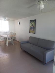 Casa en condominio 2R alberca compartida