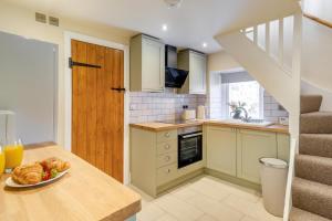 1 Bed in Darley Dale oc-w32014