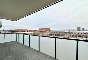 Stylish 2-Room Apartment near Train Station