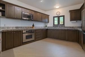 #Marbella lane-Scenic Home with Amazing OceanViews