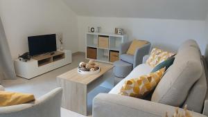 VILLARGONDRAN vélos en Maurienne garage motos