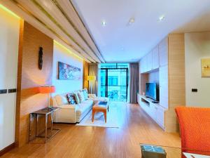 The Regent Kamala 3 Bedroom Apartment