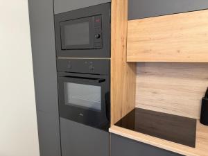 rishko apartment 113, self check in, free parking, bus station, center of the city