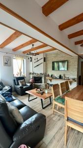 Casa de sub Munte Fundata2