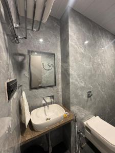 OM Hotel
