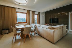 VisitZakopane - Gorące Źródła Atena SPA